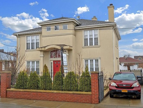 Single-family for Sale Mill Basin, Brooklyn