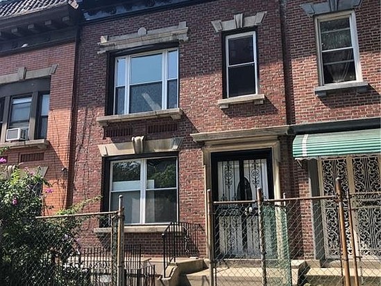 Townhouse for Sale Tremont, Bronx