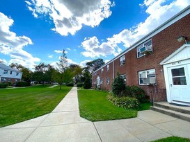 Home for Sale Oakland Gardens, Queens