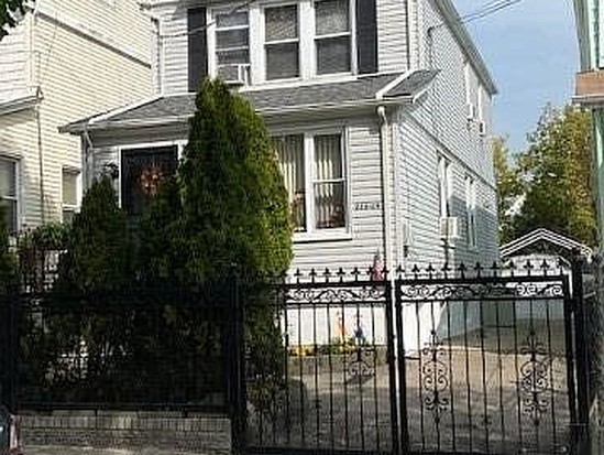 Single-family for Sale Queens Village, Queens