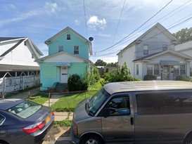 Home for Pre-foreclosure Laurelton, Queens