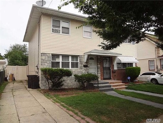 Single-family for Pre-foreclosure Laurelton, Queens