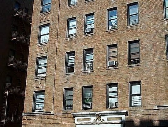 Condo for Sale Pelham Parkway, Bronx