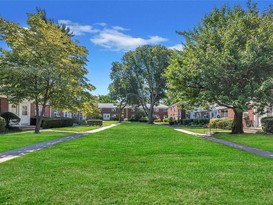 Home for Sale Oakland Gardens, Queens