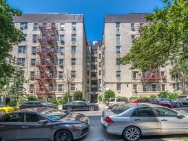 Home for Sale Pelham Parkway, Bronx