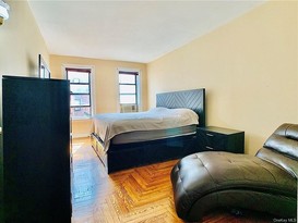 Home for Sale Pelham Parkway, Bronx