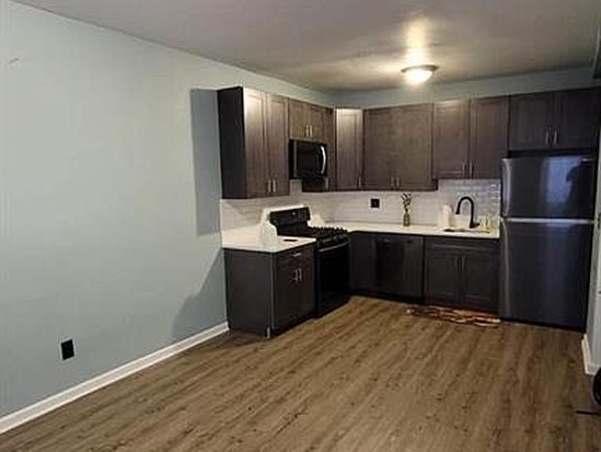 Condo for Sale Pelham Parkway, Bronx