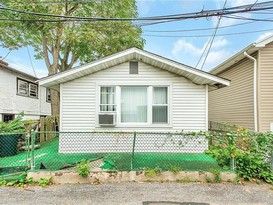 Home for Sale Throggs Neck, Bronx