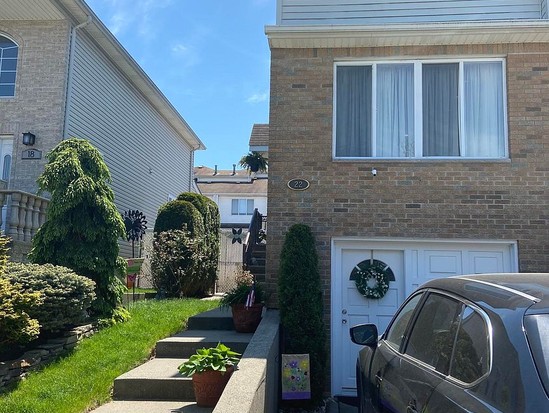 Single-family for Sale Arden Heights, Staten Island