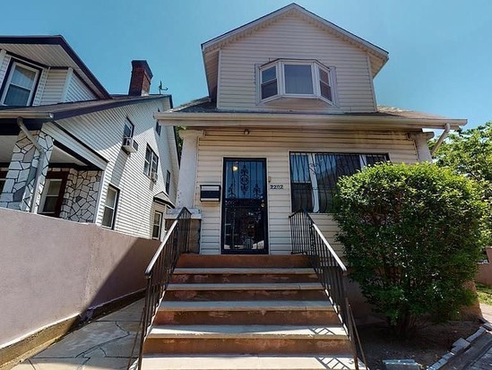 Single-family for Sale Dimtas Park, Brooklyn