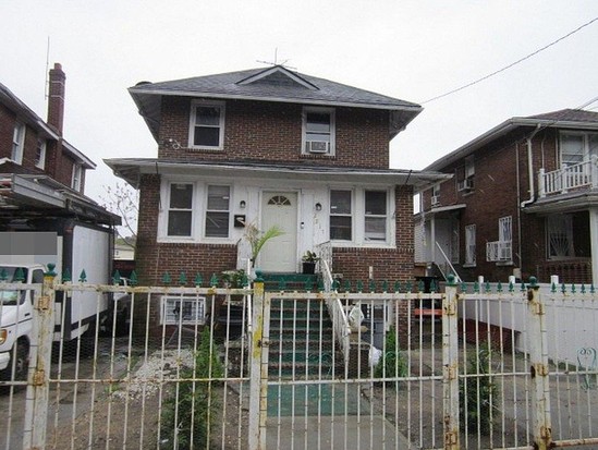 Single-family for Pre-foreclosure / auction Far Rockaway, Queens