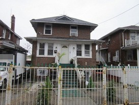 Home for Pre-foreclosure / auction Far Rockaway, Queens