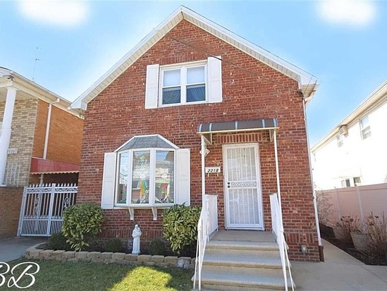 Single-family for Sale Bergen Beach, Brooklyn