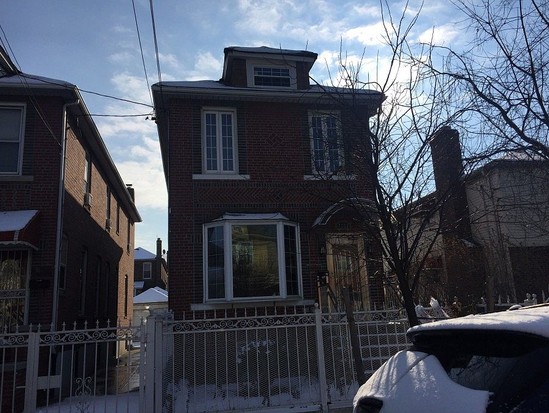 Single-family for Pre-foreclosure / auction Castle Hill, Bronx