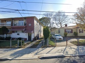 Home for Pre-foreclosure Far Rockaway, Queens