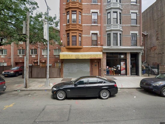 Multi-family for Pre-foreclosure / auction Bedford Stuyvesant, Brooklyn