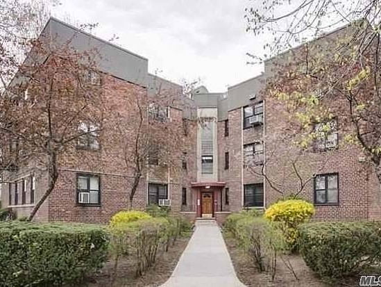 Condo for Pre-foreclosure Astoria, Queens