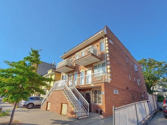 Condo for Sale Gravesend, Brooklyn