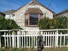 Home for Foreclosure New Dorp Beach, Staten Island