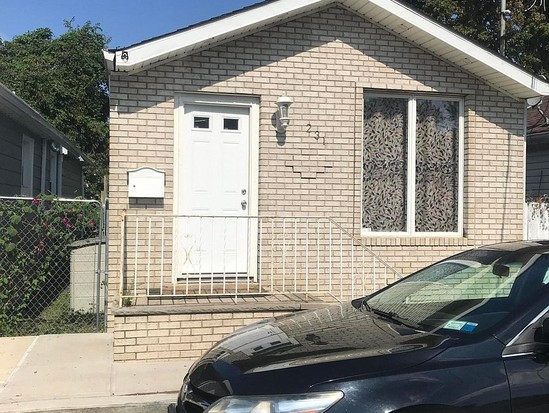 Single-family for Sale Midland Beach, Staten Island