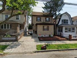 Home for Pre-foreclosure Pelham Gardens, Bronx