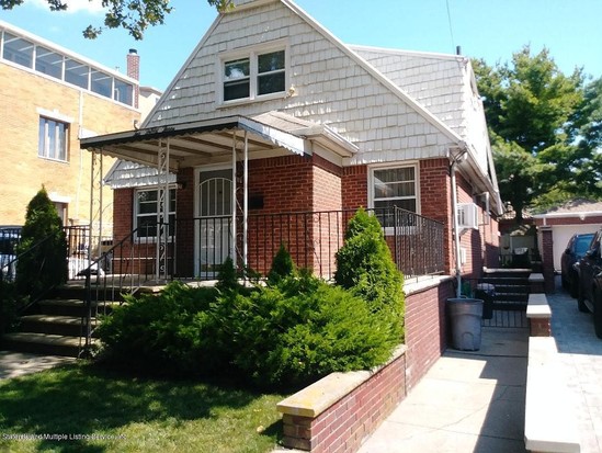 Single-family for Sale Bath Beach, Brooklyn