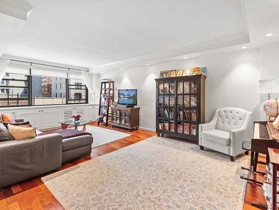 Condo for Sale Upper East Side, Manhattan