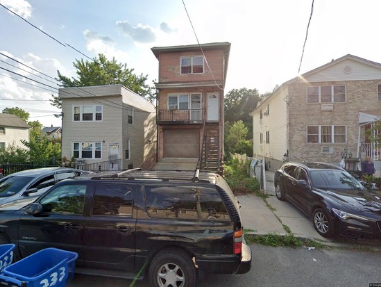 Single-family for Sale Soundview, Bronx