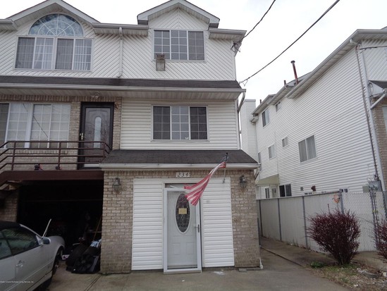 Single-family for Sale Grant City, Staten Island