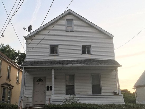 Single-family for Sale St George, Staten Island