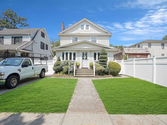 Single-family for Sale Queens Village, Queens