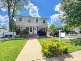 Home for Sale Bay Terrace, Staten Island