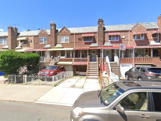 Single-family for Pre-foreclosure / auction East Flatbush, Brooklyn