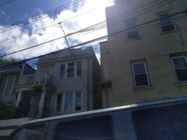 Home for Pre-foreclosure / auction Tompkinsville, Staten Island