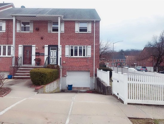 Single-family for Sale Little Neck, Queens