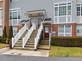 Home for Pre-foreclosure / auction Soundview, Bronx