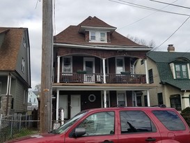 Home for Pre-foreclosure / auction West Brighton, Staten Island