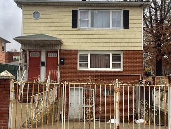 Multi-family for Pre-foreclosure East Elmhurst, Queens