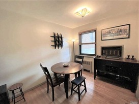 Home for Sale Douglaston, Queens