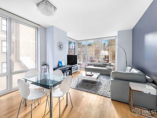 Condo for Sale Midtown, Manhattan