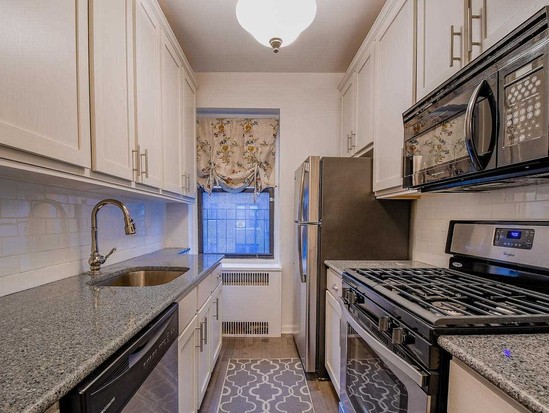 Condo for Sale Astoria, Queens