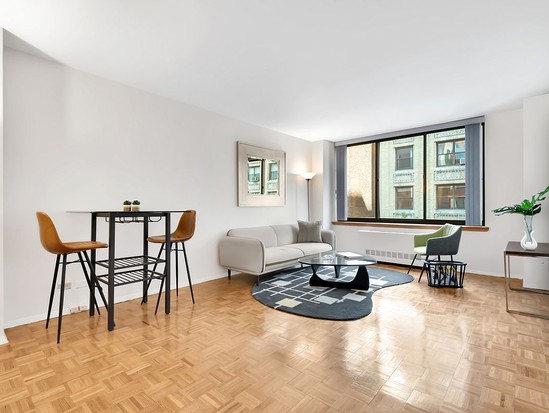 Apartment for Sale Upper West Side, Manhattan