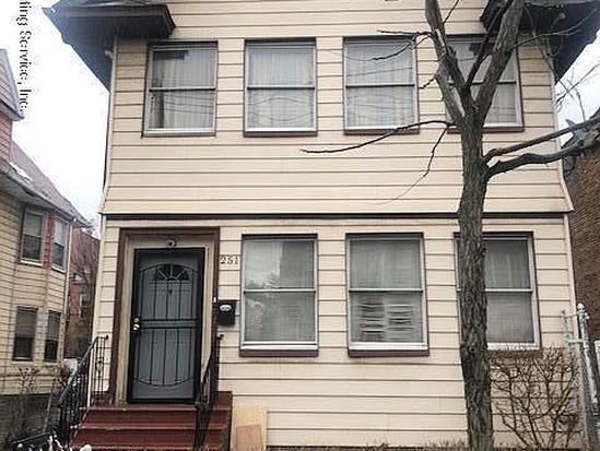 Single-family for Sale East Flatbush, Brooklyn