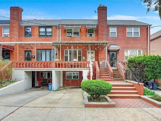 Single-family for Sale Jackson Heights, Queens