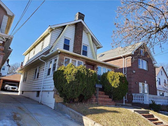 Single-family for Sale East Elmhurst, Queens