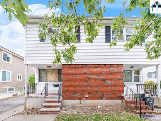 Single-family for Sale Midland Beach, Staten Island