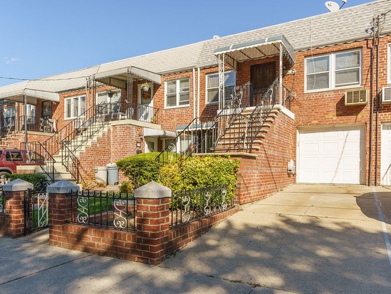 Single-family for Sale Jackson Heights, Queens