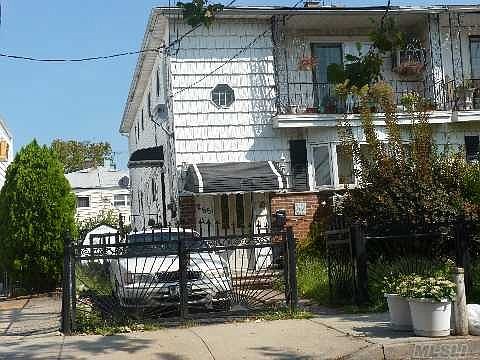 Multi-family for Pre-foreclosure Rosedale, Queens