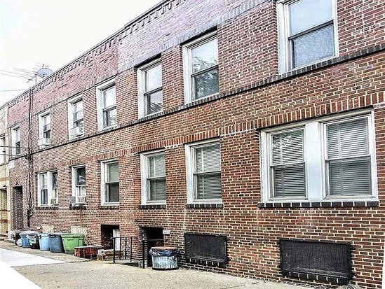 Multi-family for Sale Bronxwood, Bronx