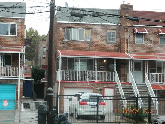 Multi-family for Sale Bronxwood, Bronx